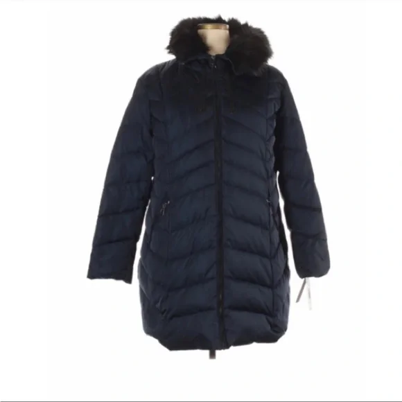 Tahari Heavyweight Puffer Coat Faux Fur Hood - Picture 6 of 10